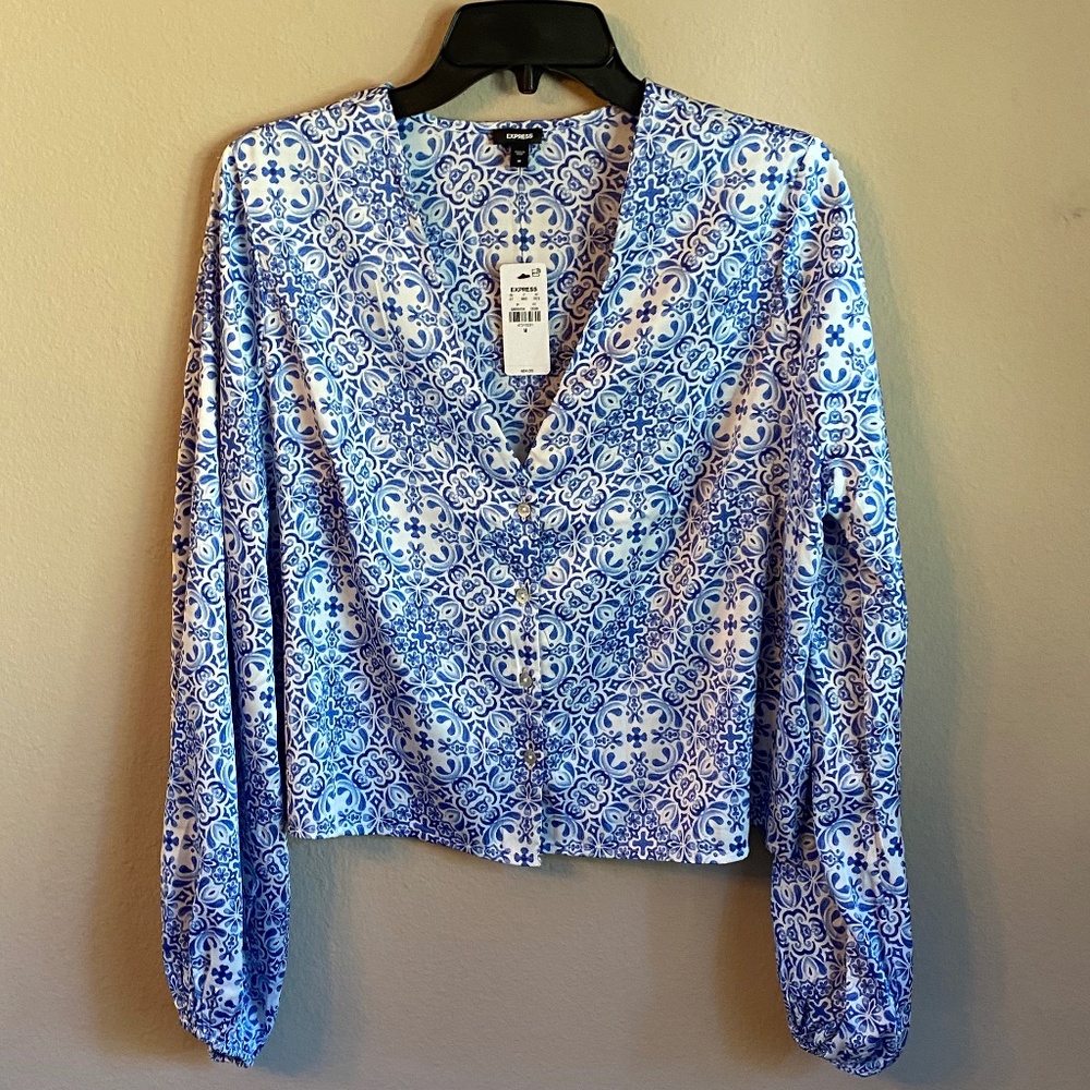 Blue Express Summer Top M